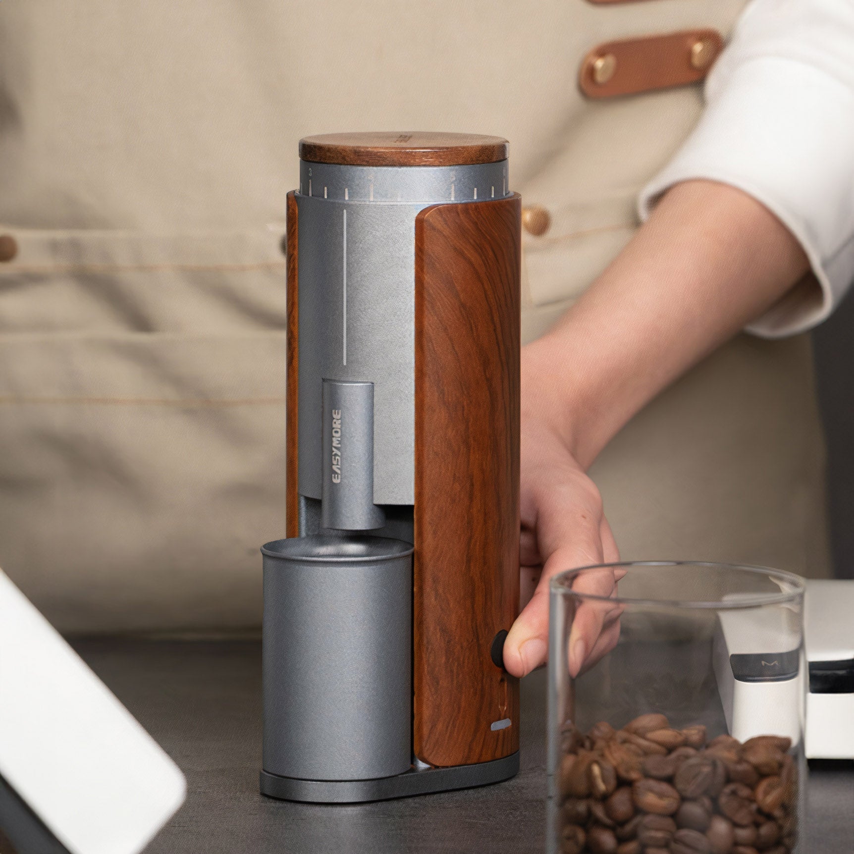 Portable Rechargeable Electric Coffee Grinder by Lastaforest