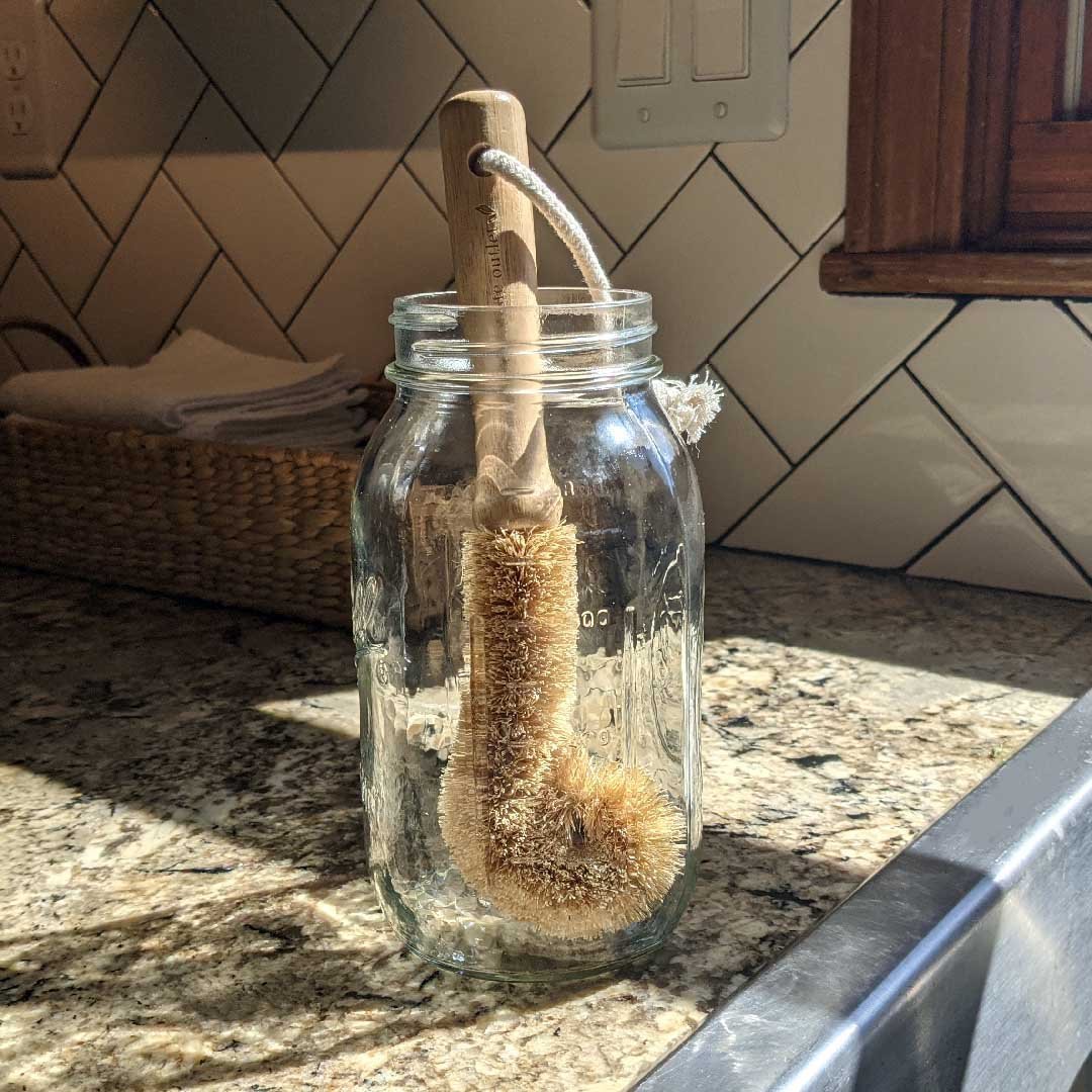 Coconut Cup Brush by Zero Waste Outlet