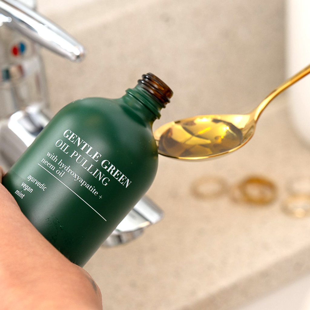Gentle Green Oil Pulling Mouthwash – Enamel Support & Gum Health by Terra & Co.
